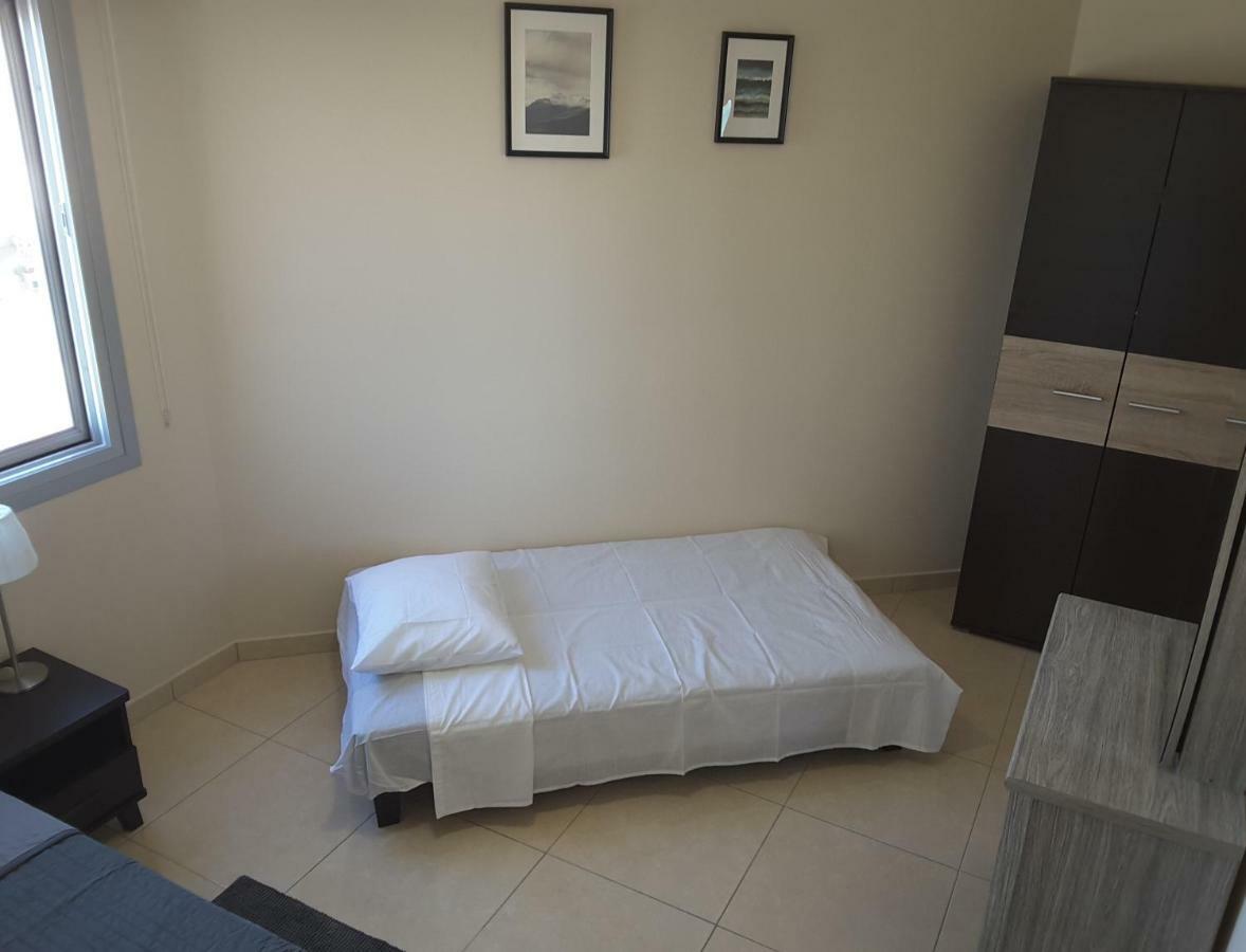 Lighthouse By The Sea Lovely 2Bdr Apartment Paphos Exterior foto