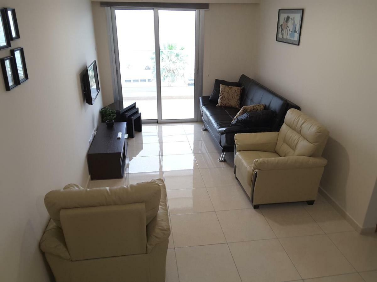 Lighthouse By The Sea Lovely 2Bdr Apartment Paphos Exterior foto